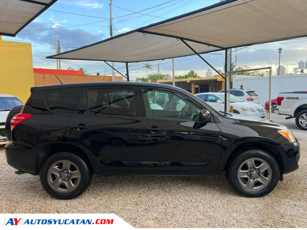 Toyota RAV4 2010