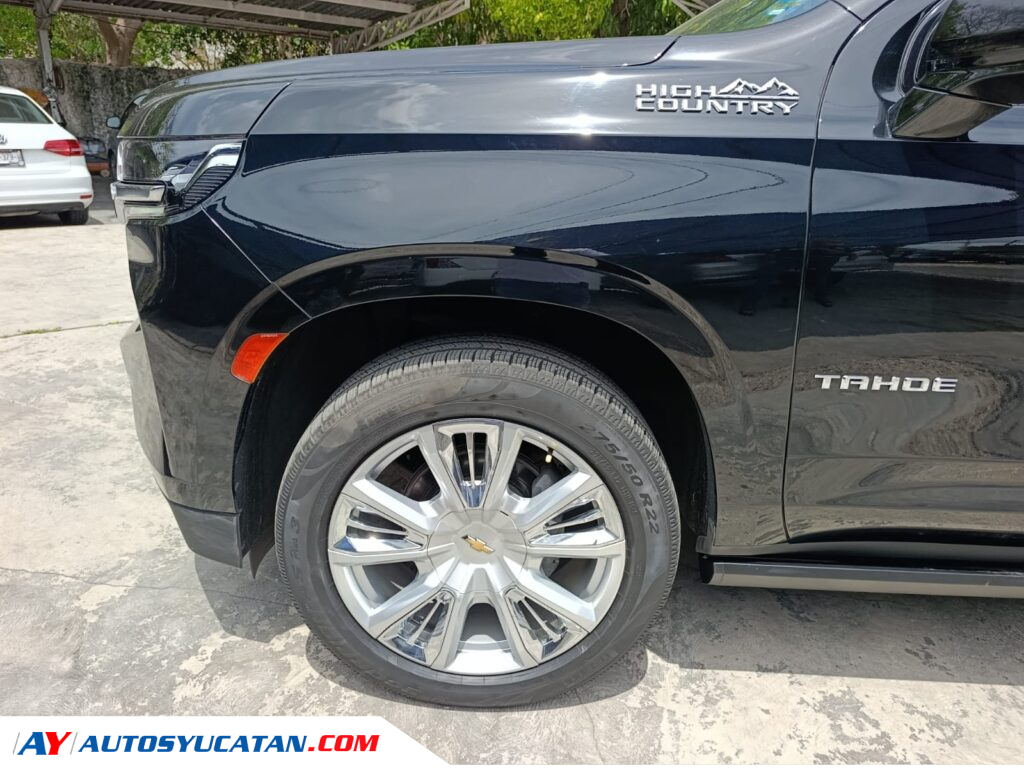 Chevrolet Tahoe 2021