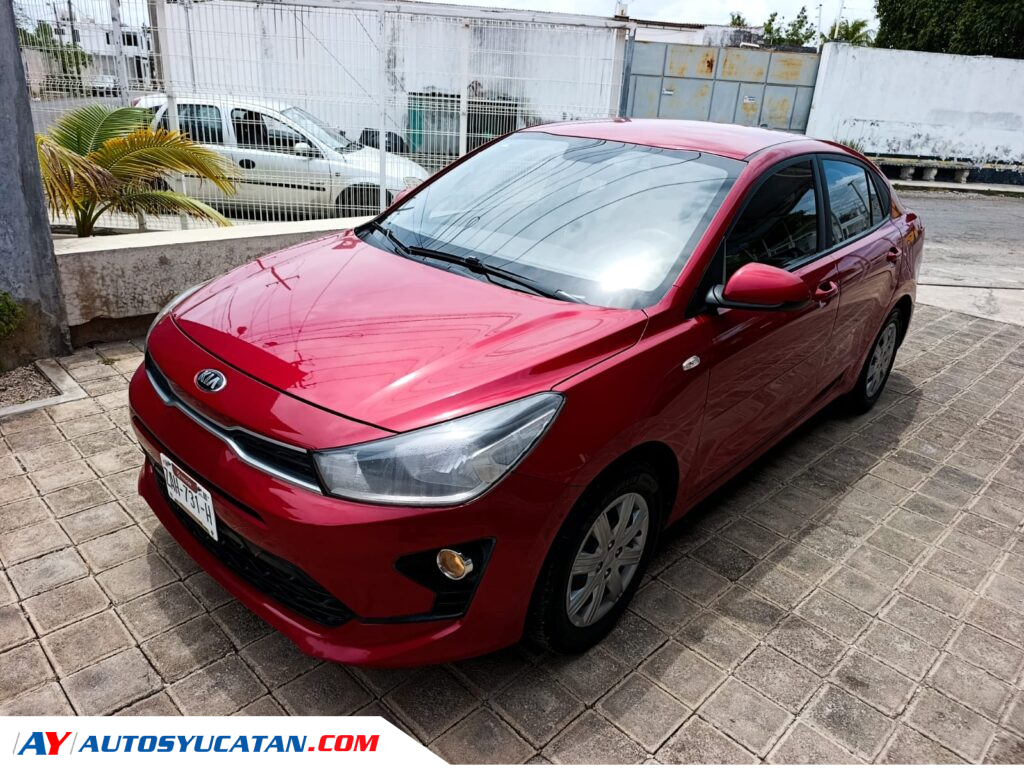 Kía Río Sedán 2021