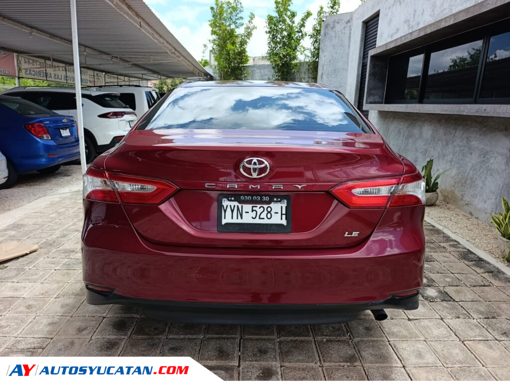 Toyota Camry 2019