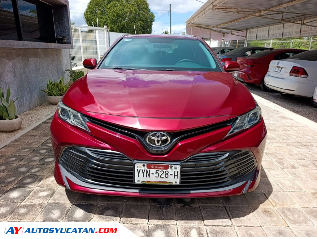 Toyota Camry 2019