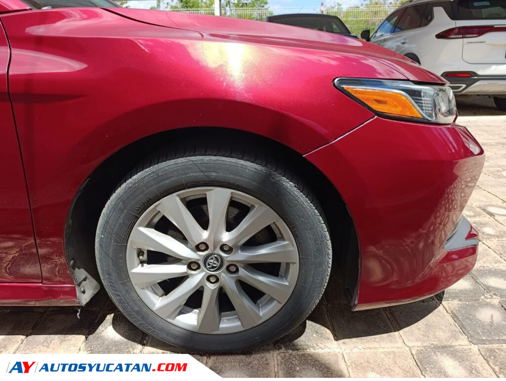 Toyota Camry 2019