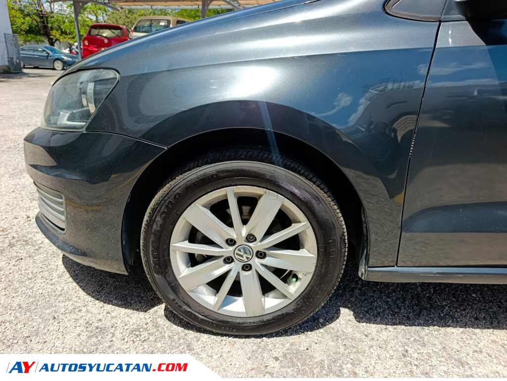 Volkswagen Vento Automático 2017