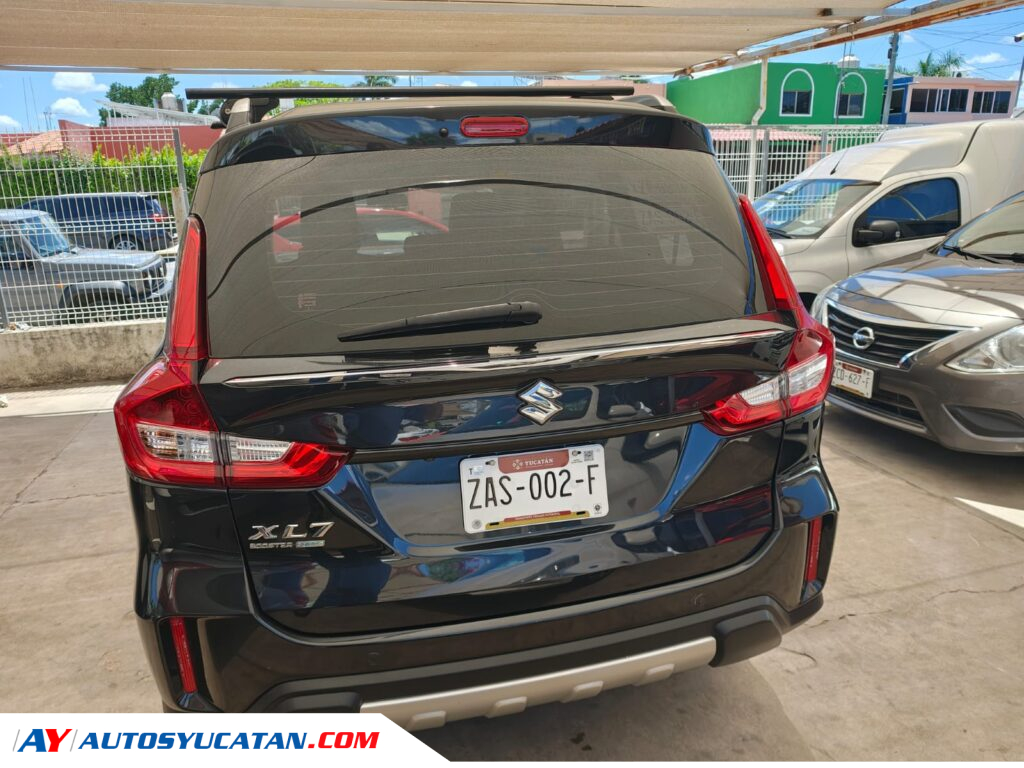 Suzuki Ertiga XL7 Automática 2024
