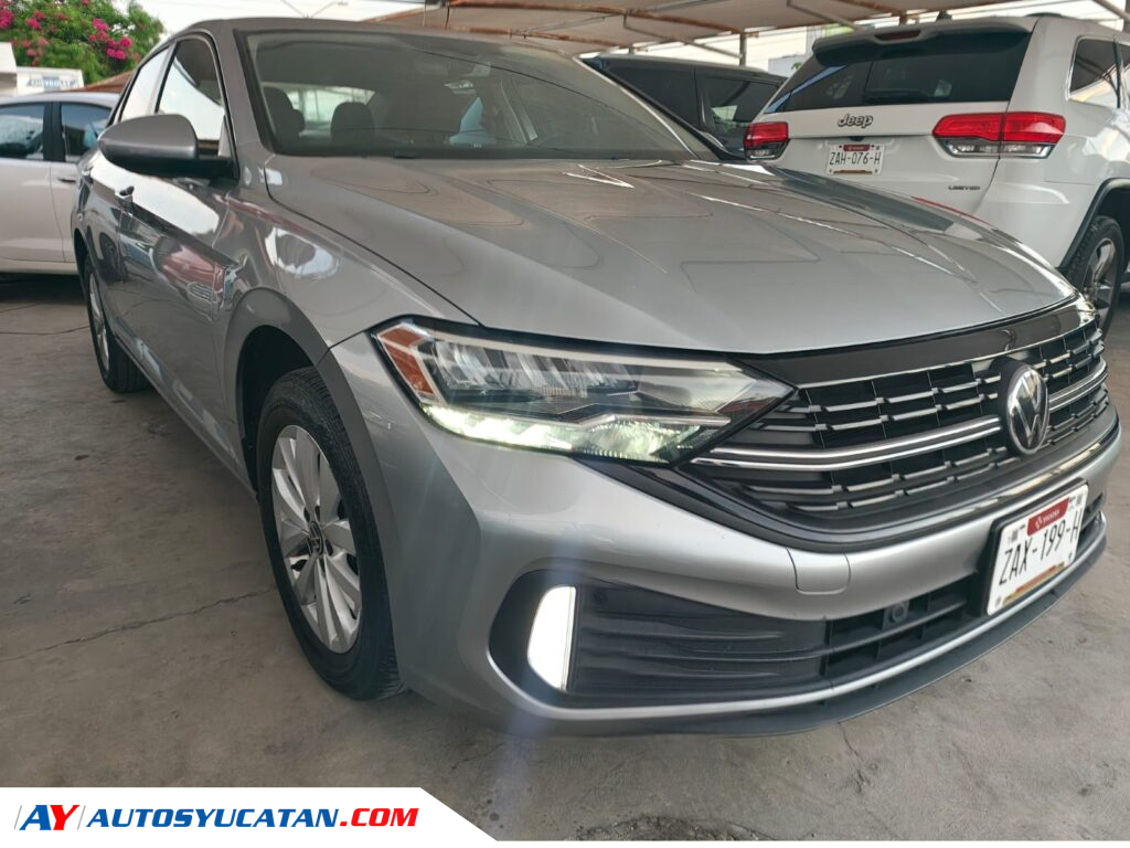 Volkswagen Jetta Confortline Automático 2024