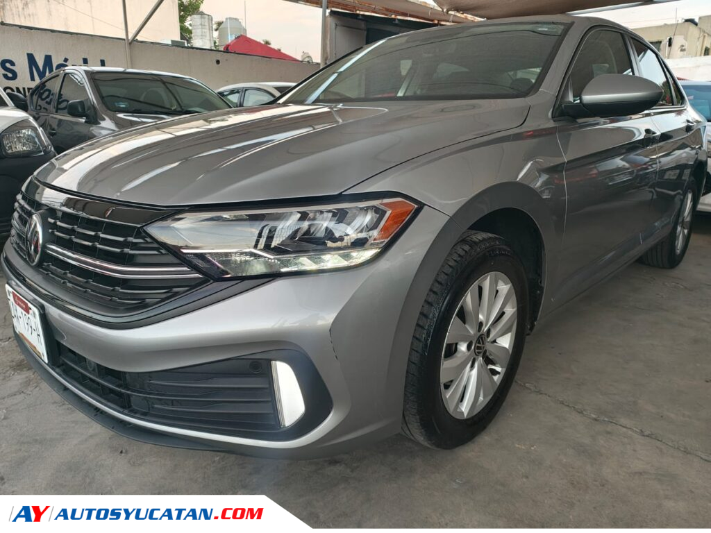 Volkswagen Jetta Confortline Automático 2024