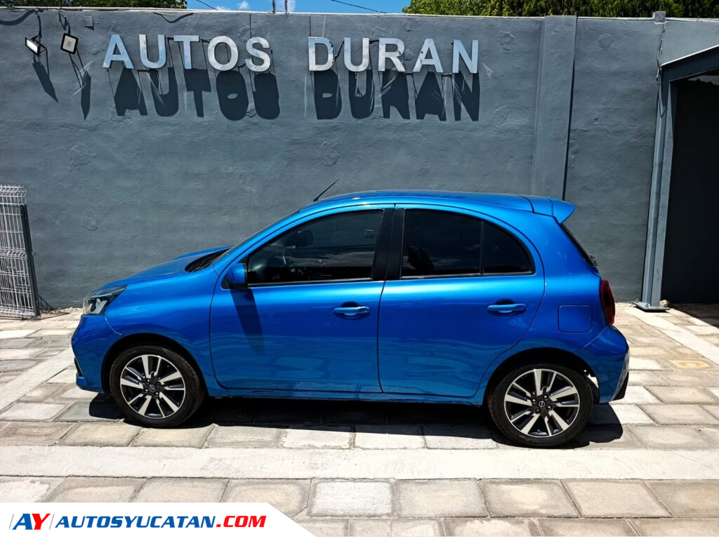 Nissan March Exclusive STD 2022