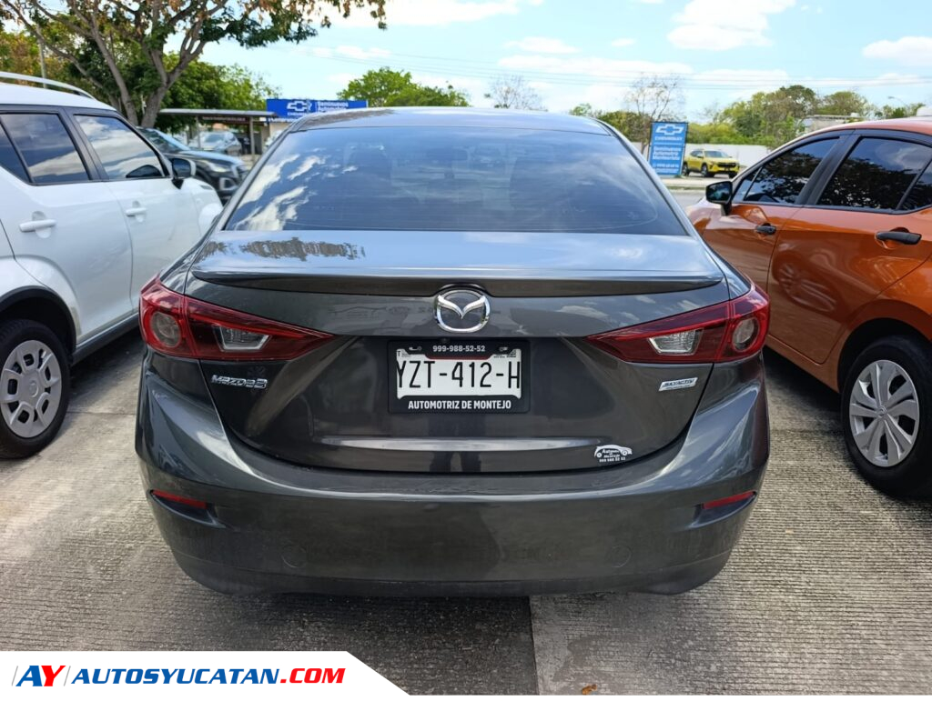 Mazda 3S Automático Sedán 2018