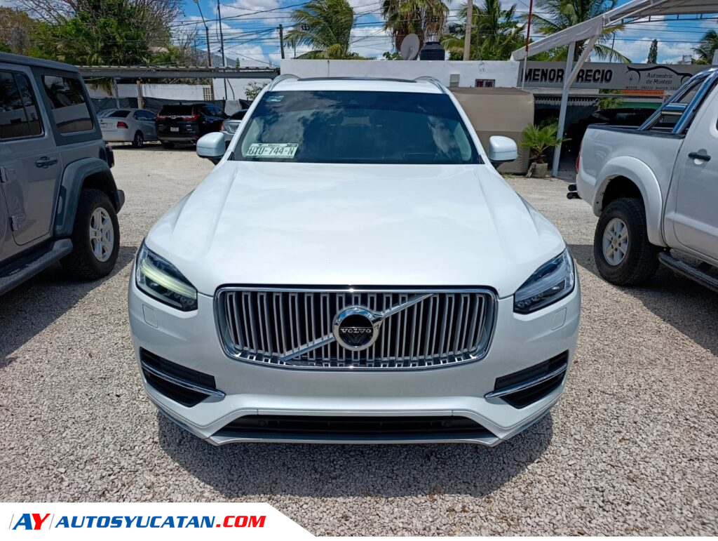 Volvo XC90 2019