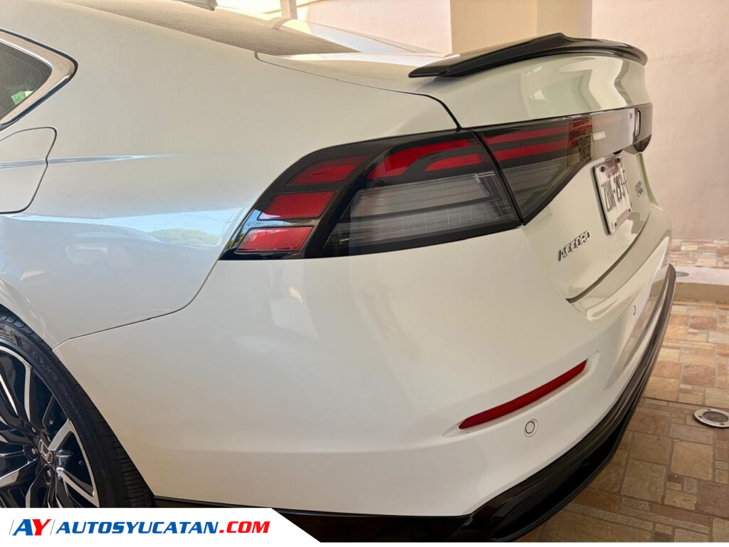 Honda Accord Touring Automático Híbrido 2025