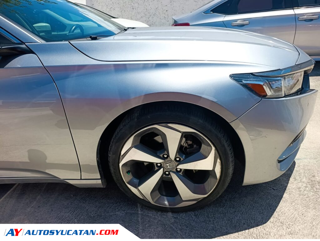 Honda Accord Touring 2019
