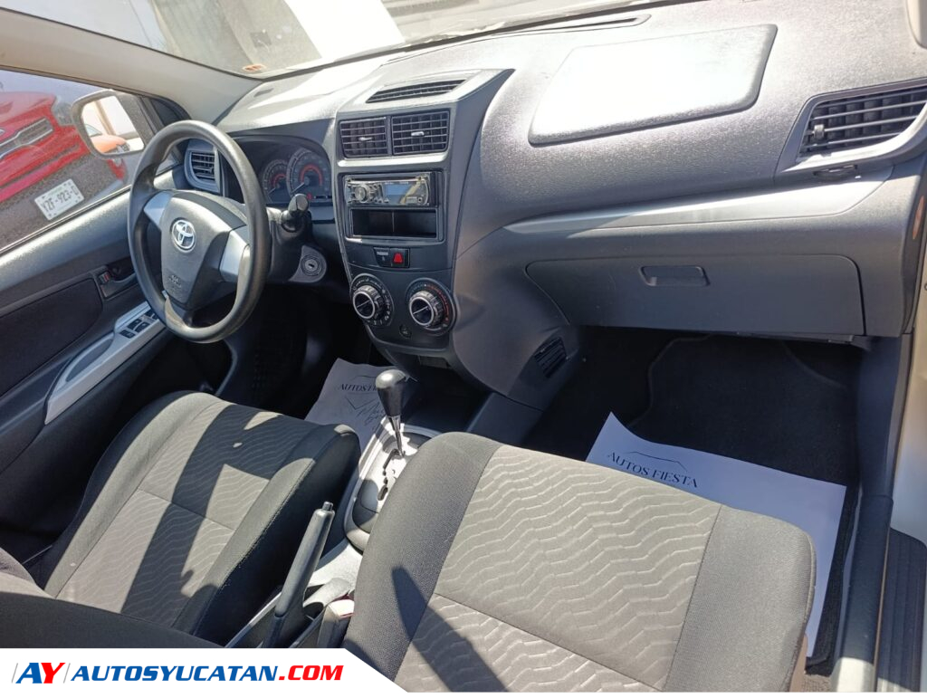 Toyota Avanza Automática 2016