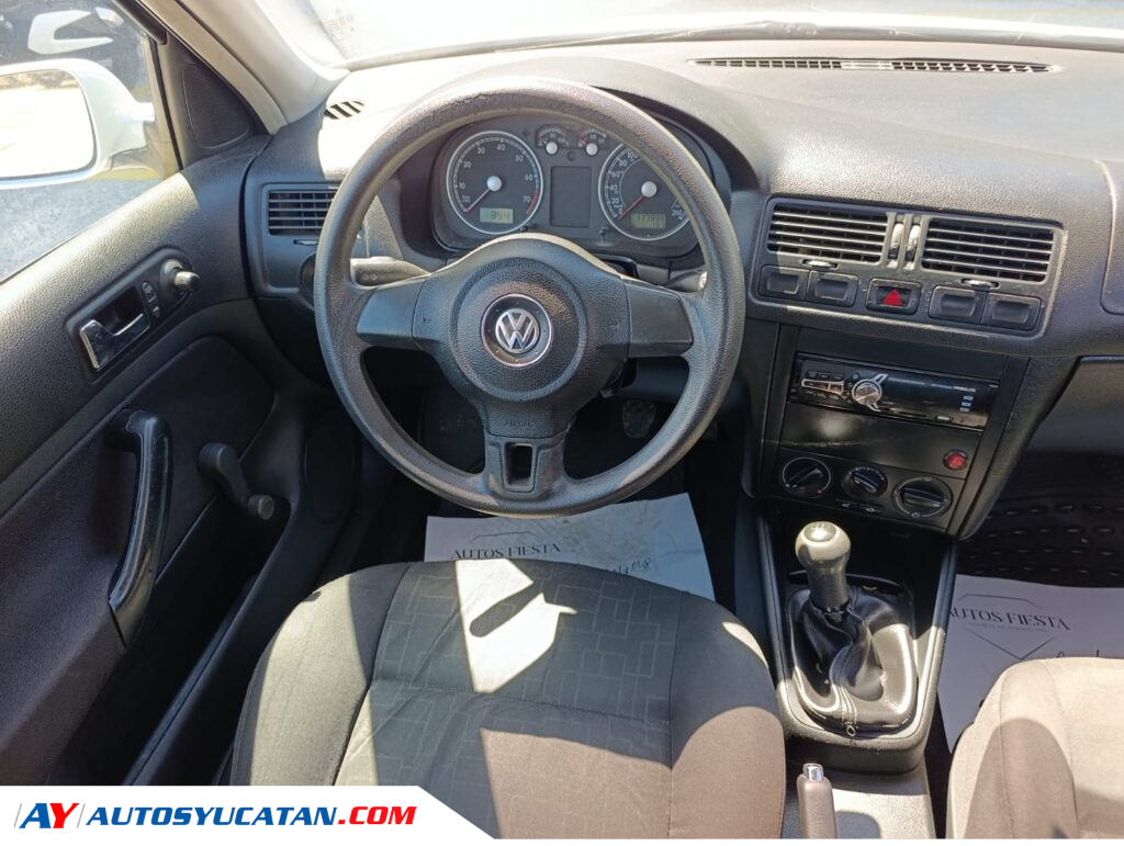 Volkswagen Jetta STD 2015