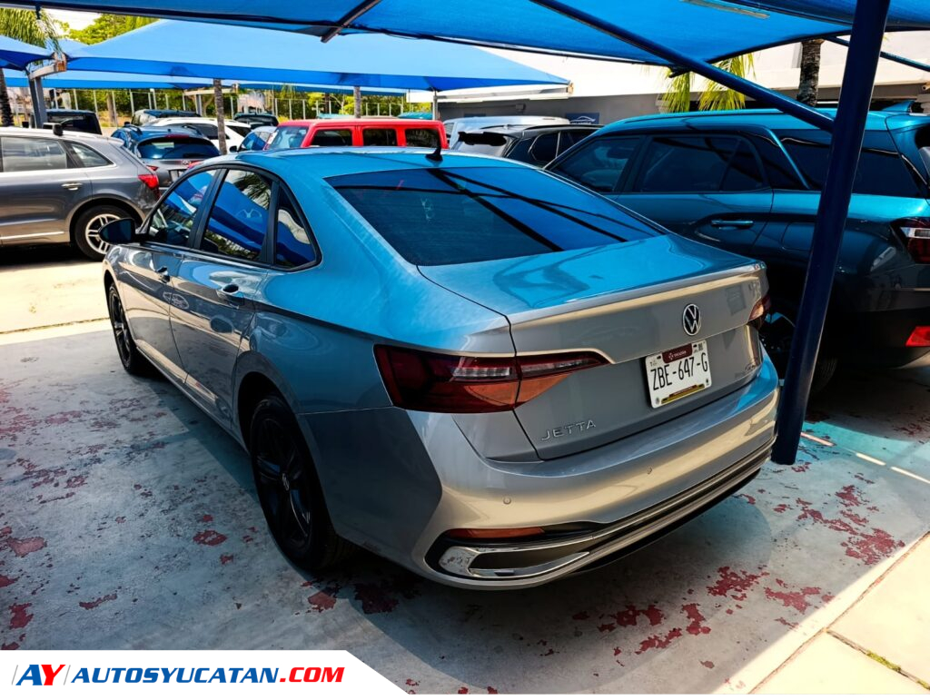 Volkswagen Jetta 2023