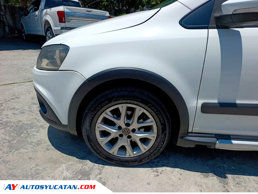 Volkswagen Crossfox 2013