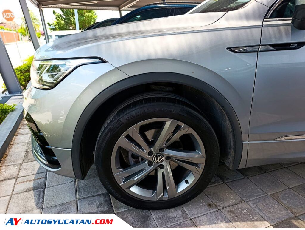 Volkswagen Tiguan R Line 2024