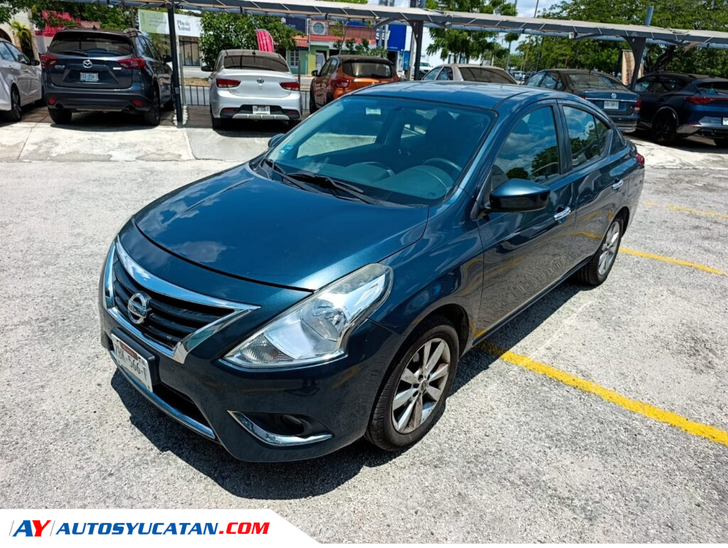 Nissan Versa Advance Automático 2016