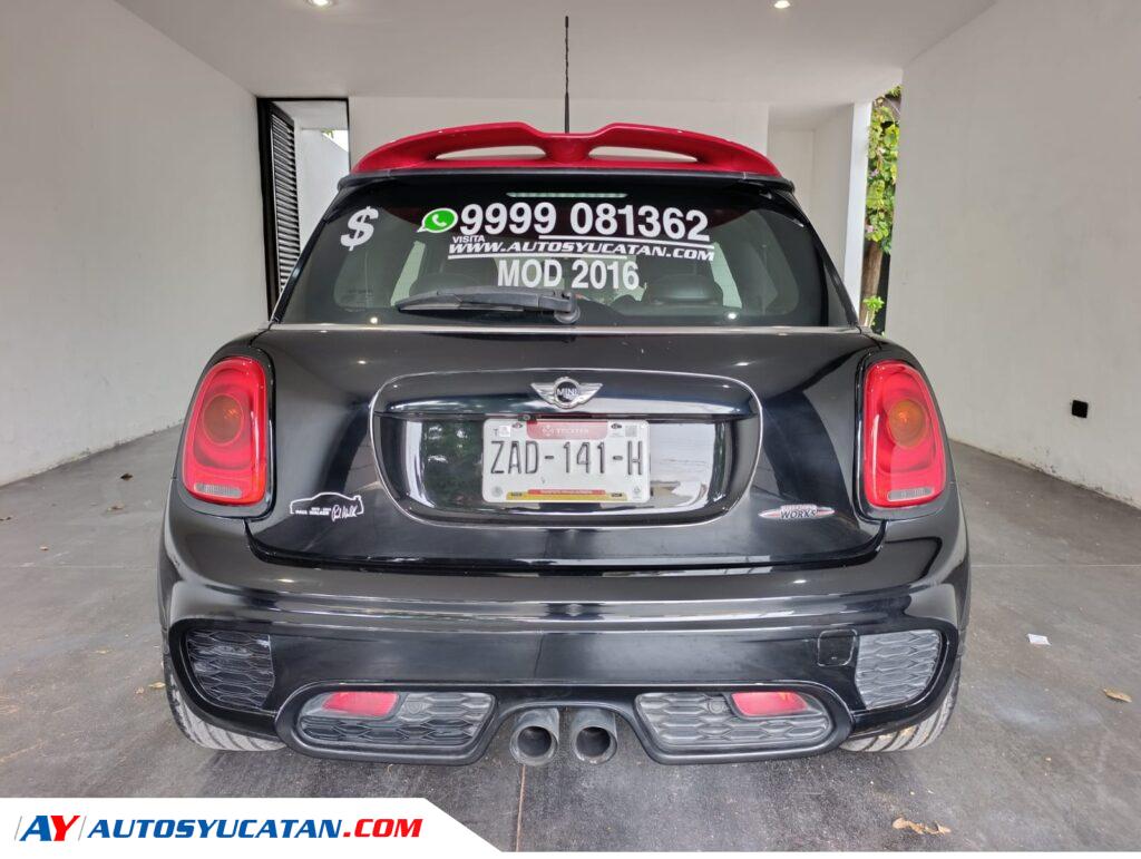 Mini Cooper John Cooper Works Hot Chili 2016