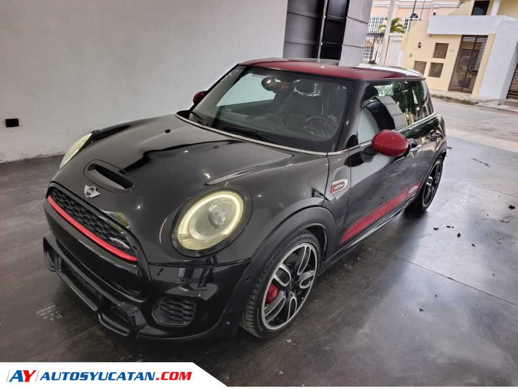 Mini Cooper John Cooper Works Hot Chili 2016