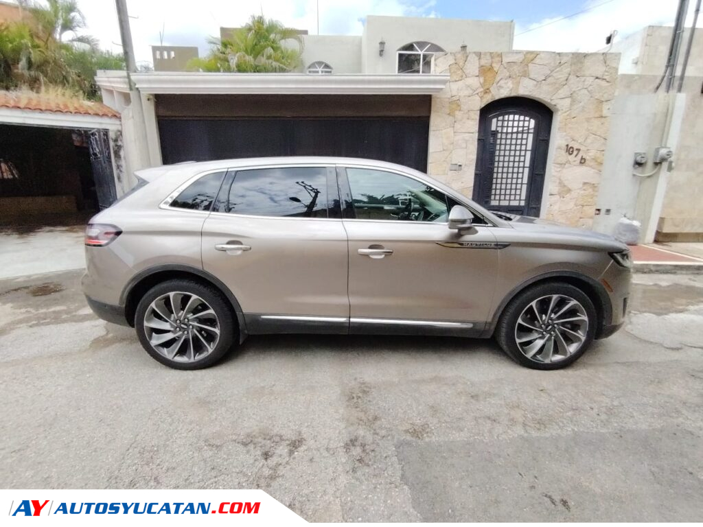 Lincoln Nautilus Reserve V6 2.7L 2020