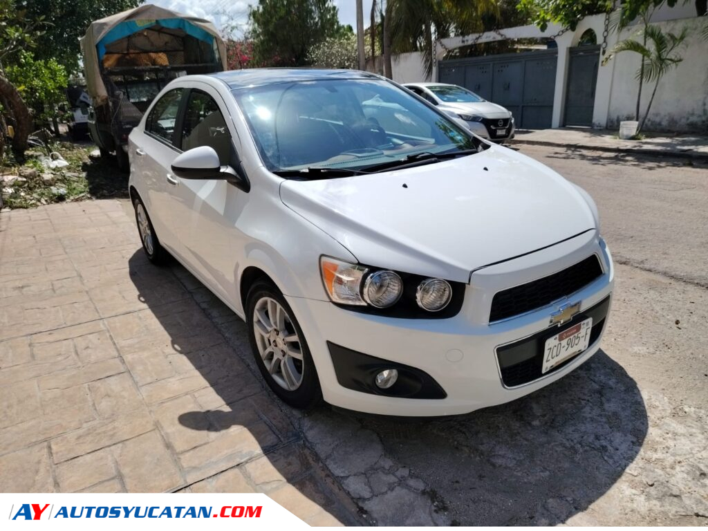 Chevrolet Sonic LTZ 2012