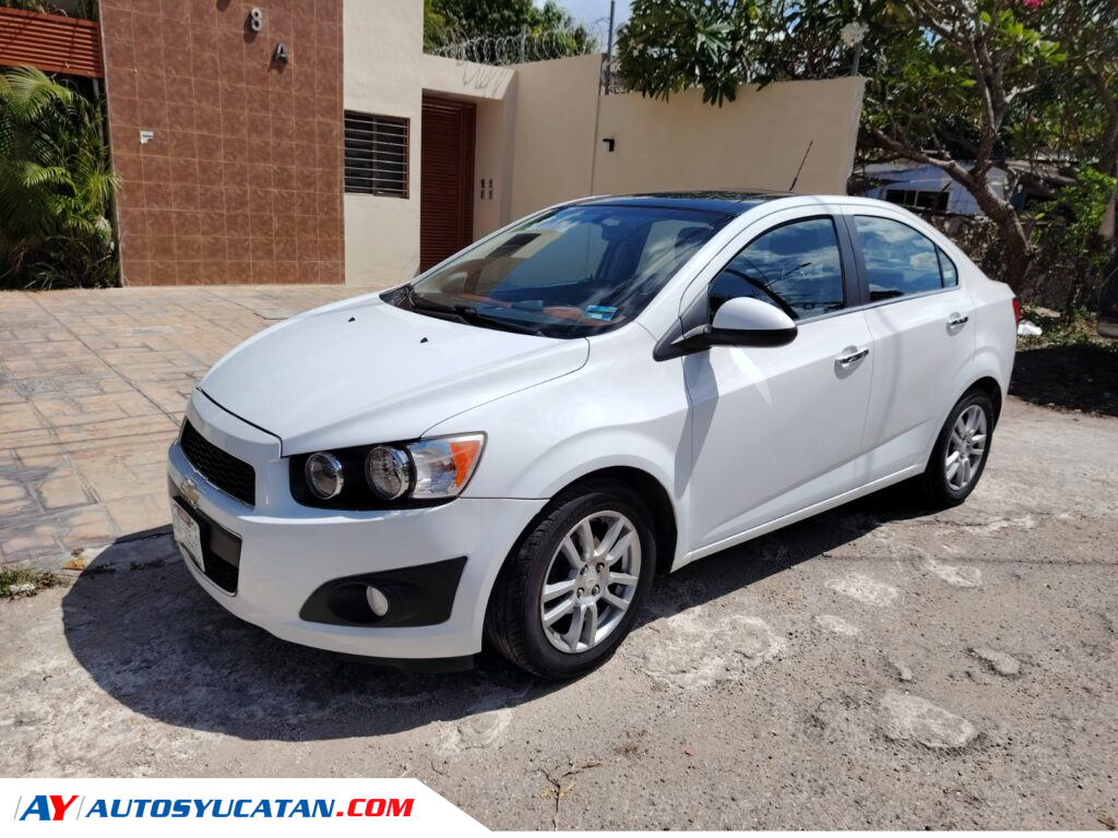 Chevrolet Sonic LTZ 2012