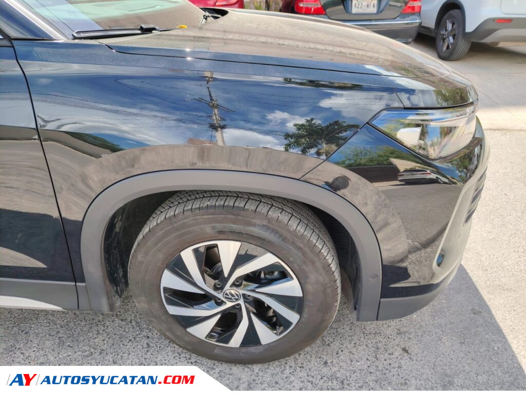 Volkswagen Tiguan Comfortline 2025