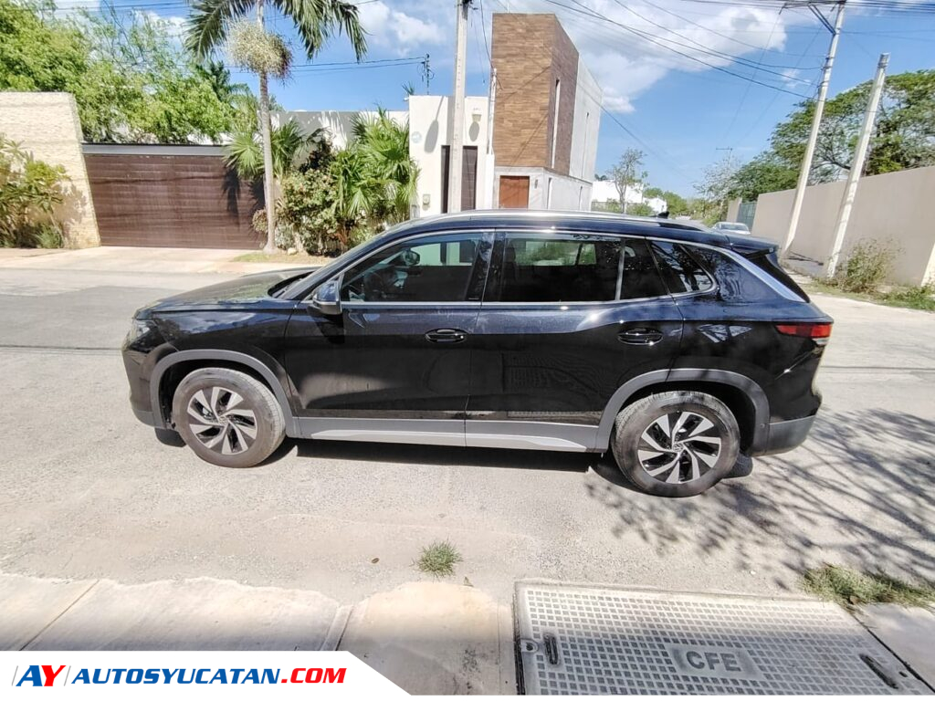 Volkswagen Tiguan Comfortline 2025
