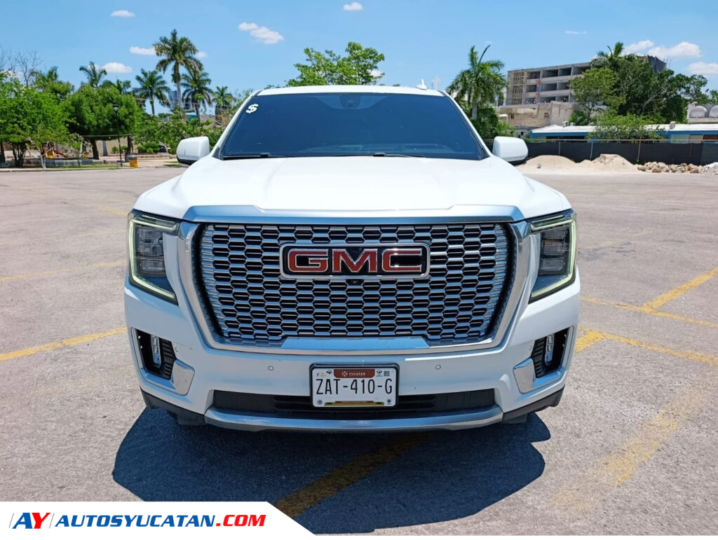 GMC  Yukon Denali 2021