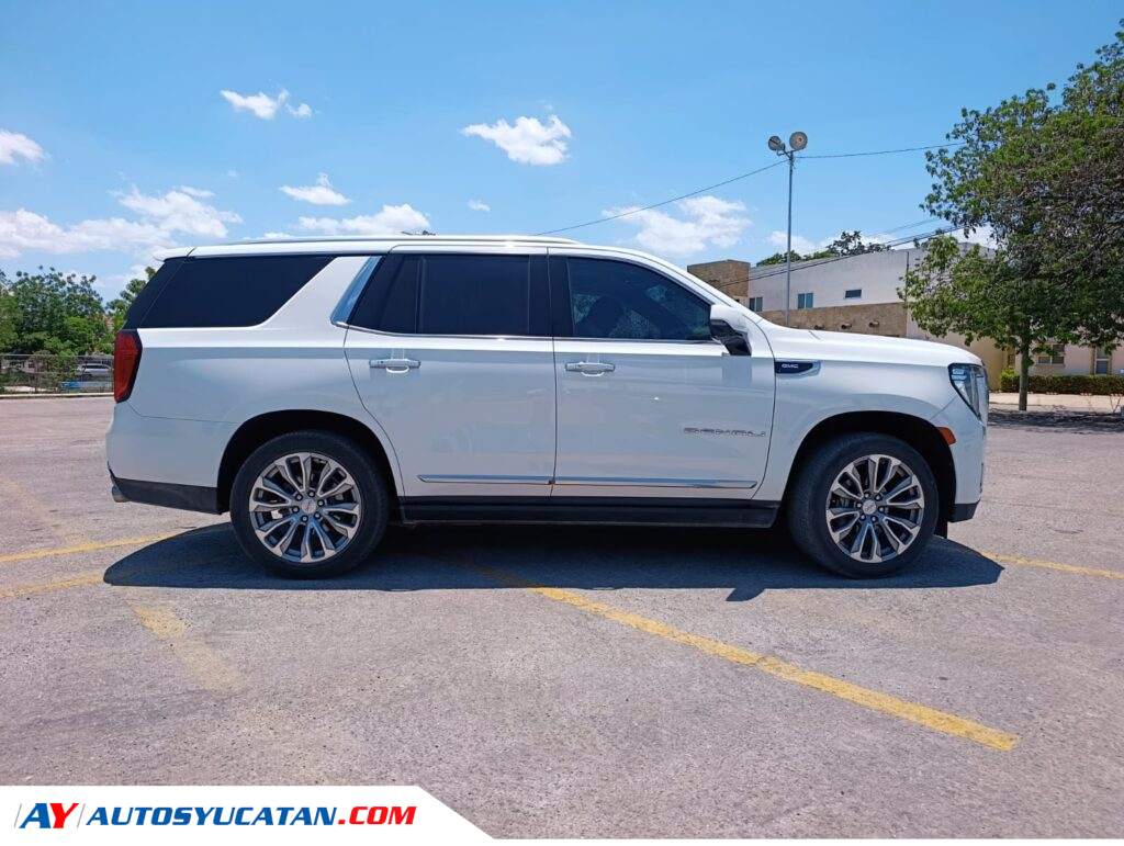 GMC  Yukon Denali 2021