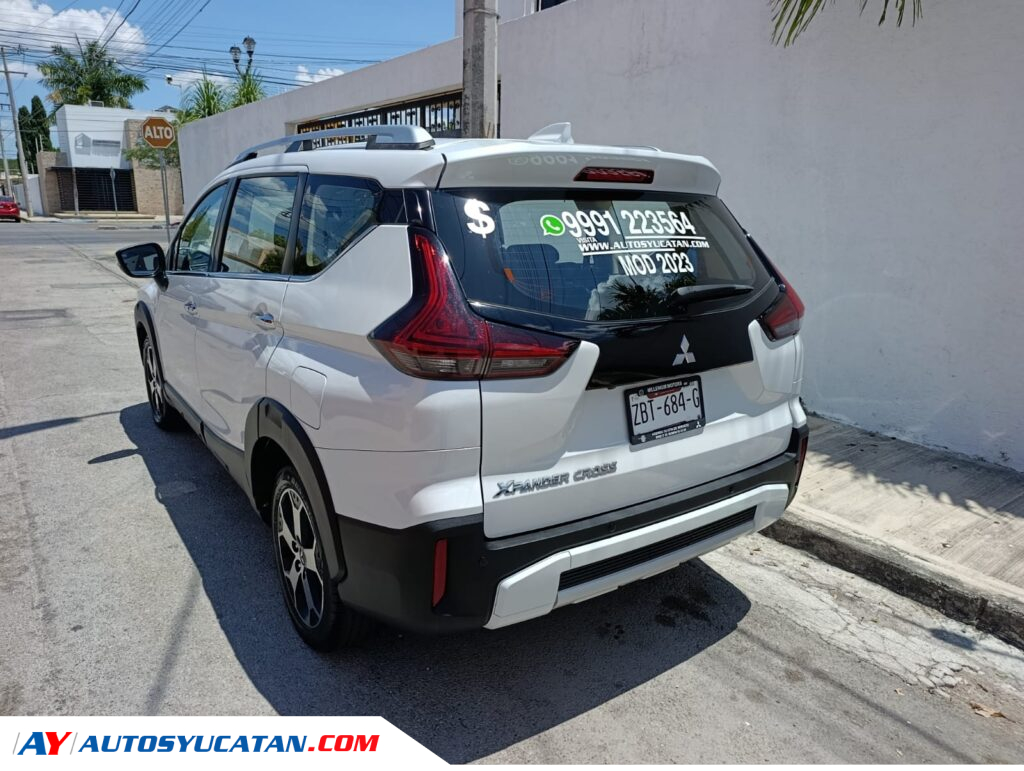 Mitsubishi Xpander Cross 2023