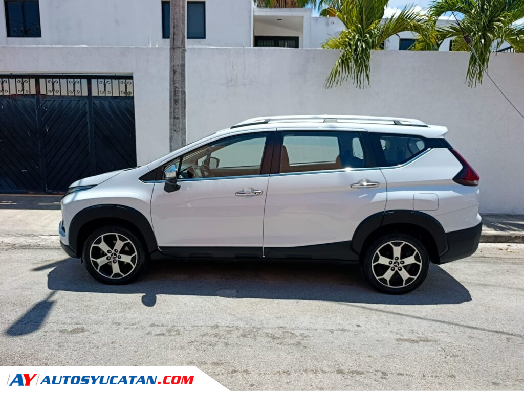 Mitsubishi Xpander Cross 2023