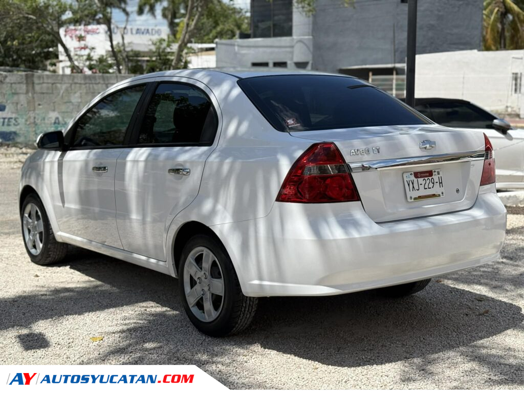 CHEVROLET AVEO LT 2017