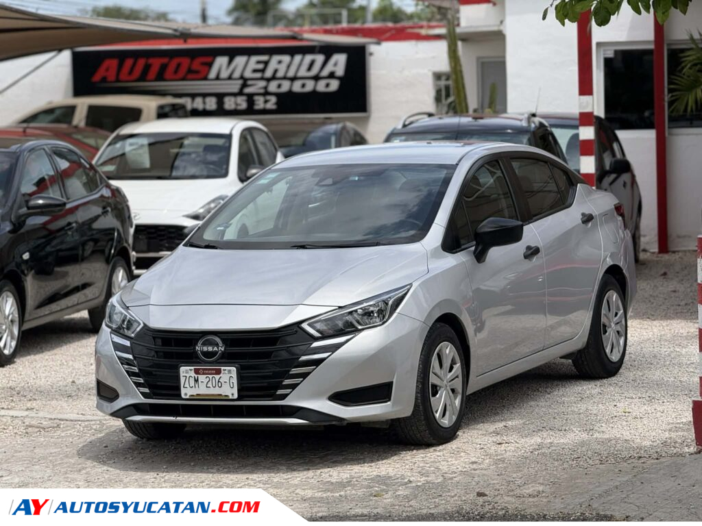 IMPECABLE NISSAN VERSA SENSE AUTOMATICO 2023