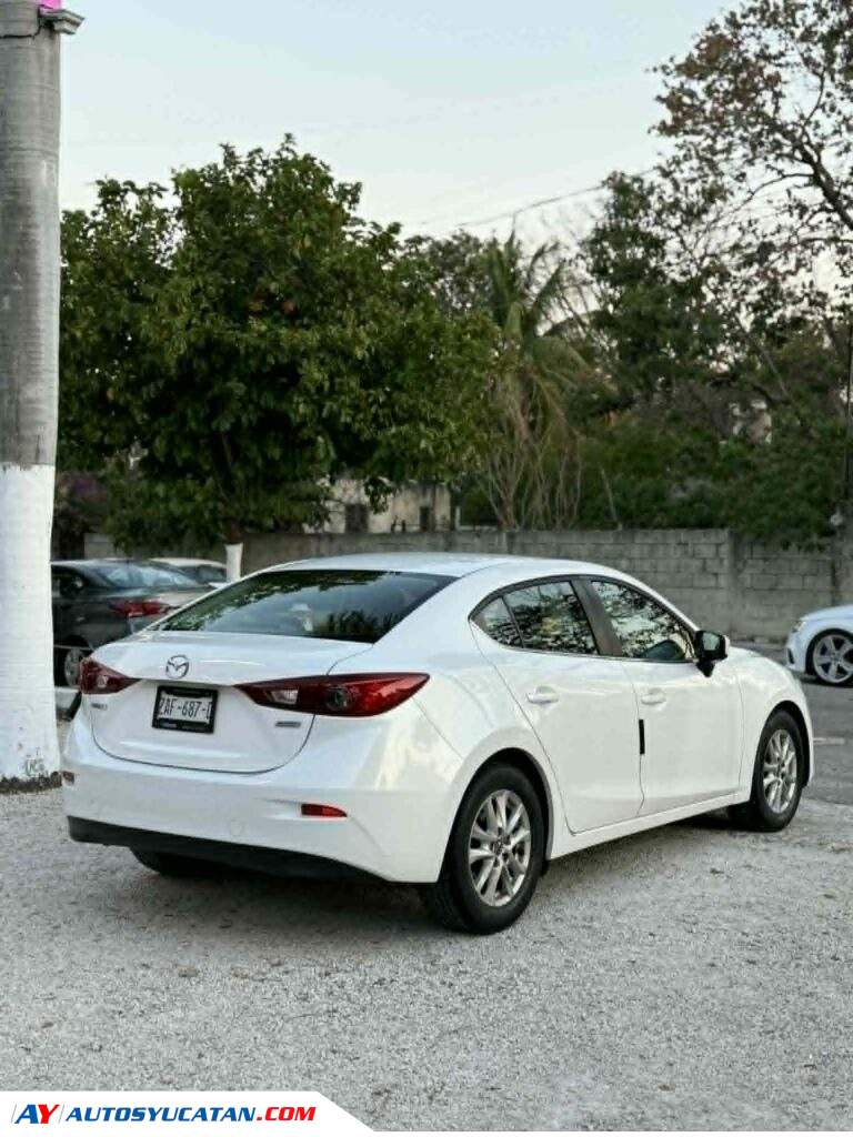 IMPECABLE MAZDA 3 2016 SEDAN