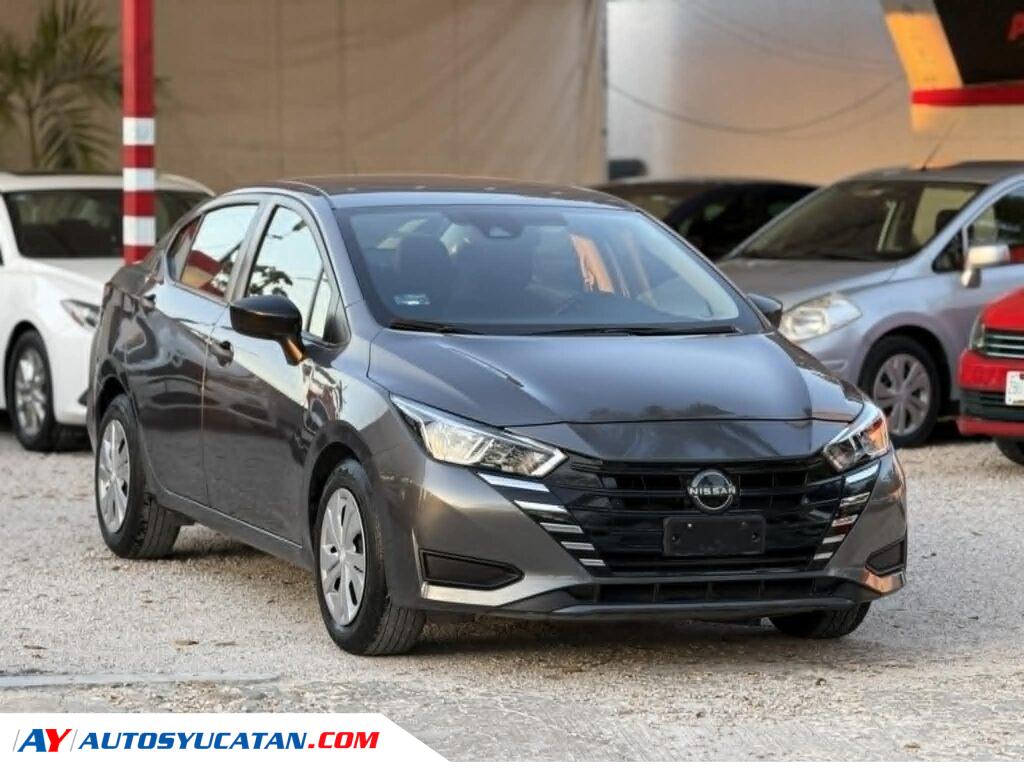 IMPECABLE NISSAN VERSA 2023