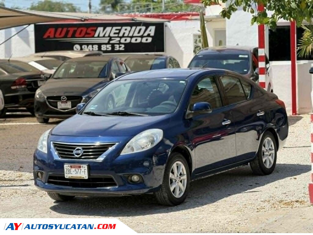 IMPECABLE NISSAN VERSA 2014 ADVANCE