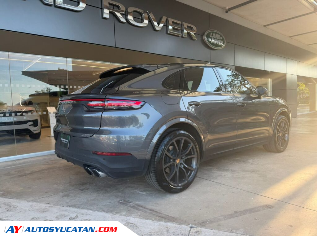 PORSCHE CAYENNE COUPÉ 3.0 TURBO (2023)