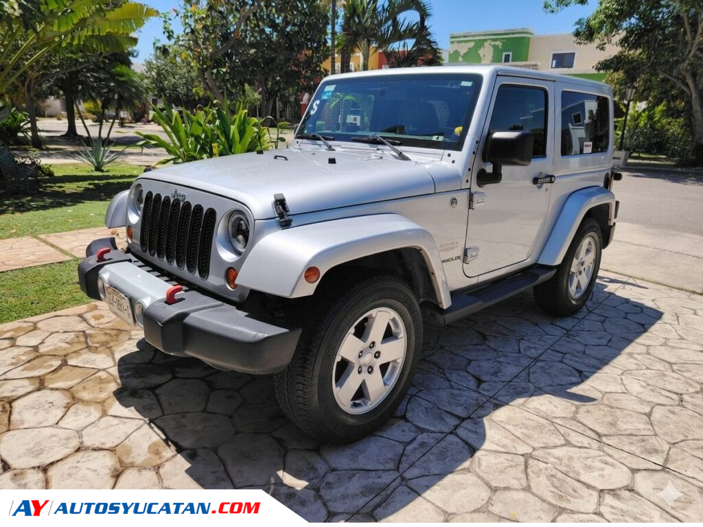 Jeep Wrangler Sahara 2011