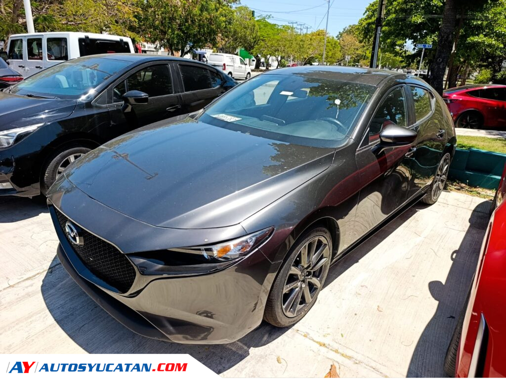 Mazda 3 Hatchback 2021