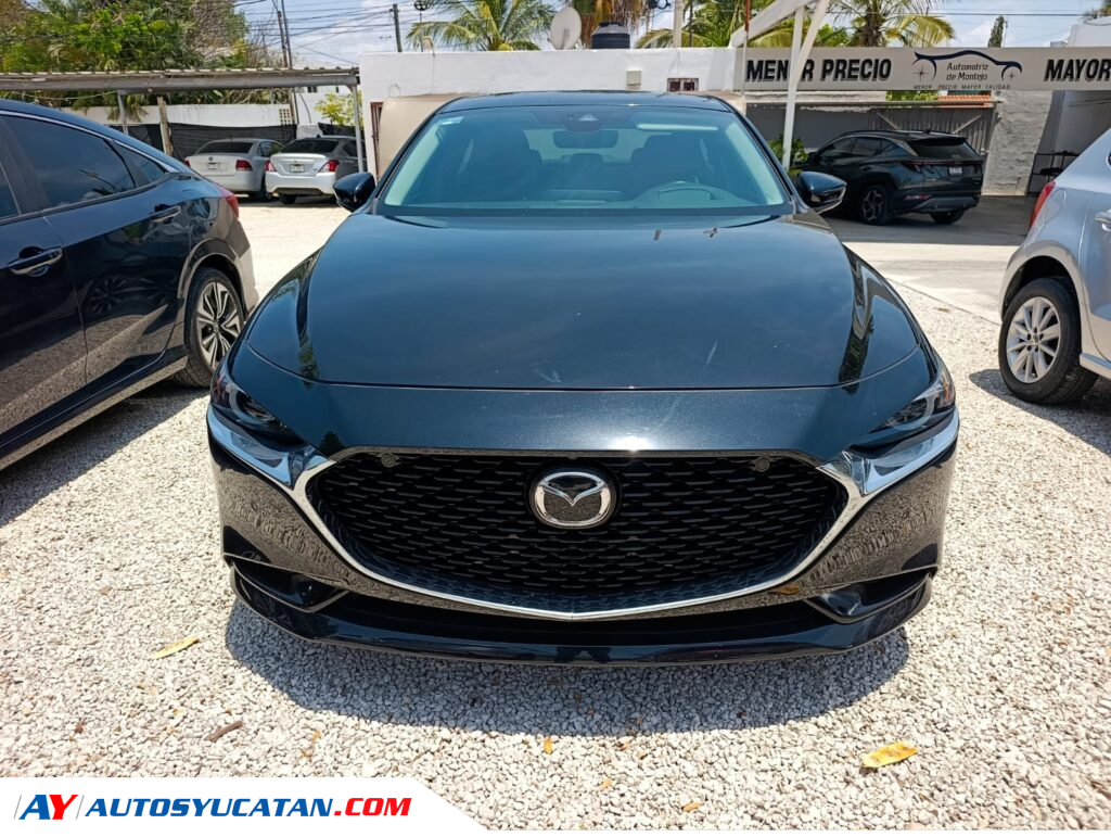 Mazda 3 Sedán Canon Edition 2023