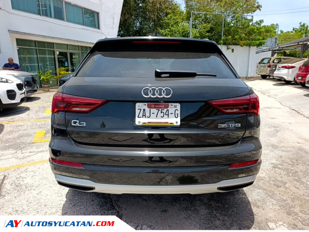 Audi Q3 2021