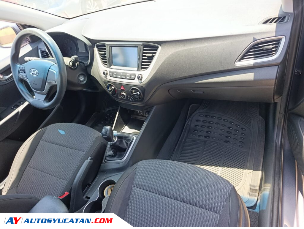 Hyundai Accent GL STD 2020