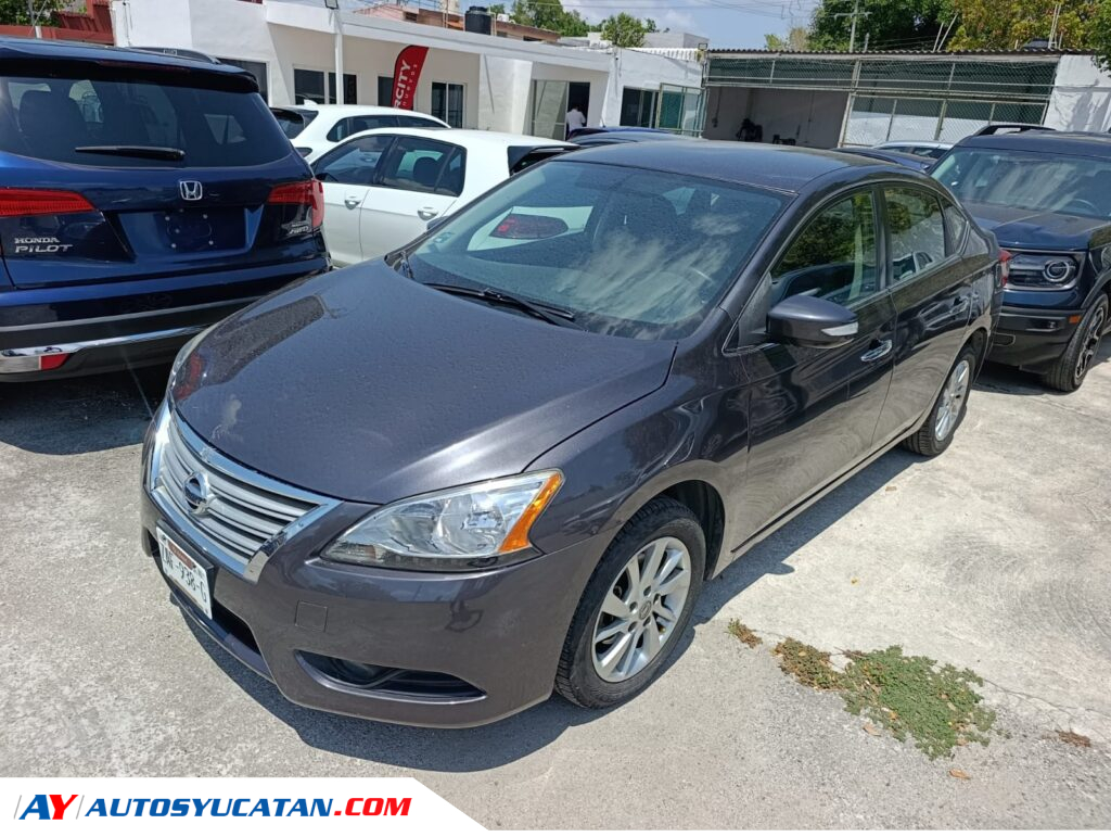 Nissan Sentra Advance 2015