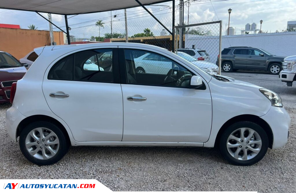 Nissan March 2017
