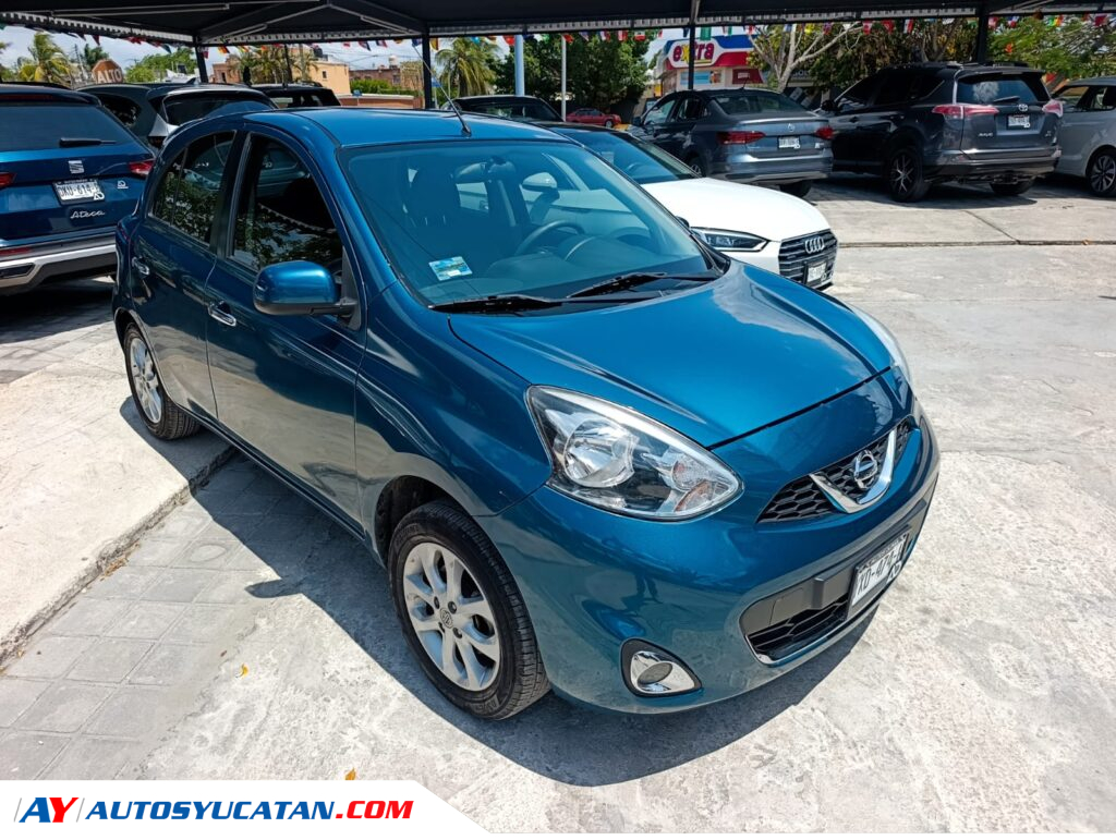 Nissan March Advance Automático 2020