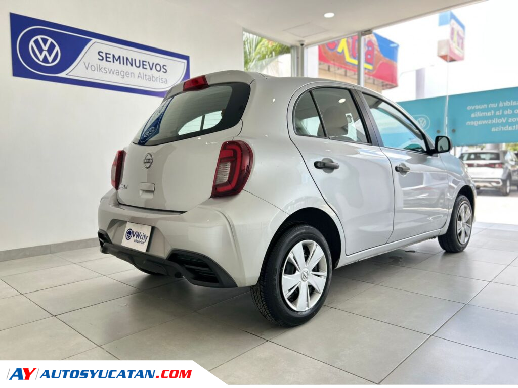 Nissan March Sense Automático 2024