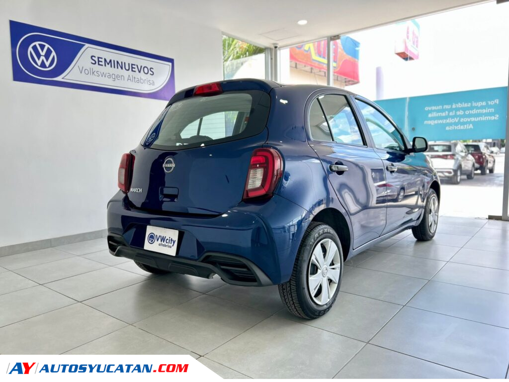 Nissan March Sense Automático 2024
