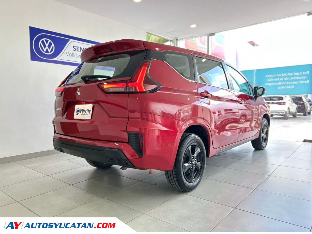 Mitsubishi Xpander GLS 2025