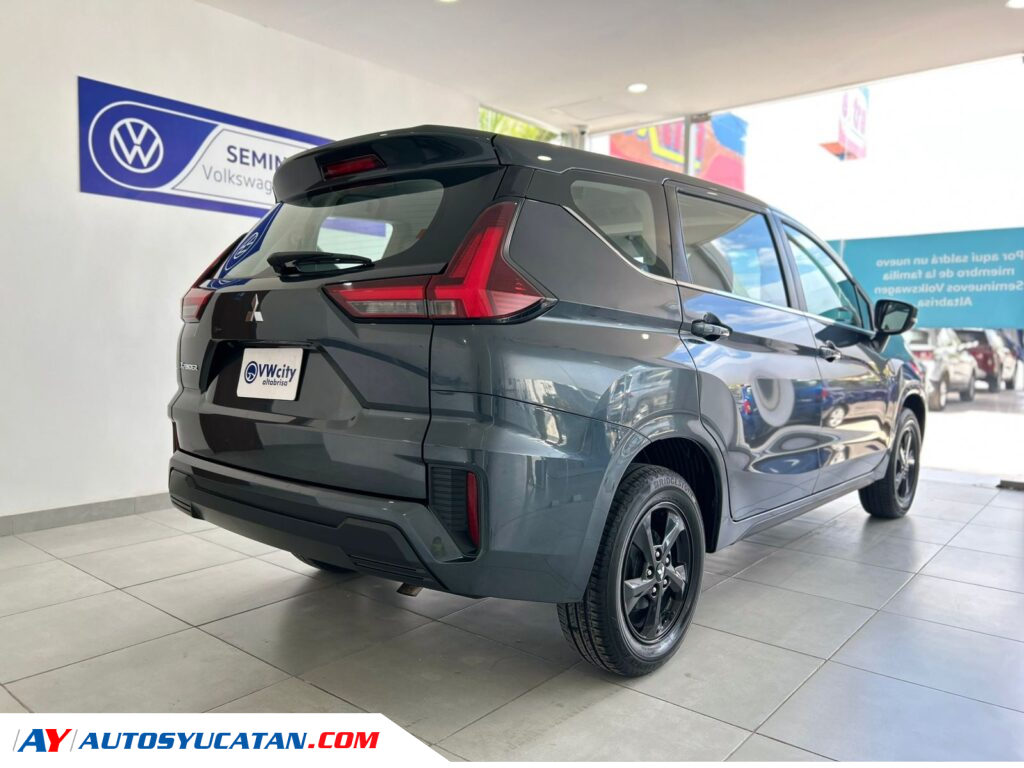 Mitsubishi Xpander GLS 2025
